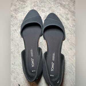 Toms Women’s Flats Size 7.5